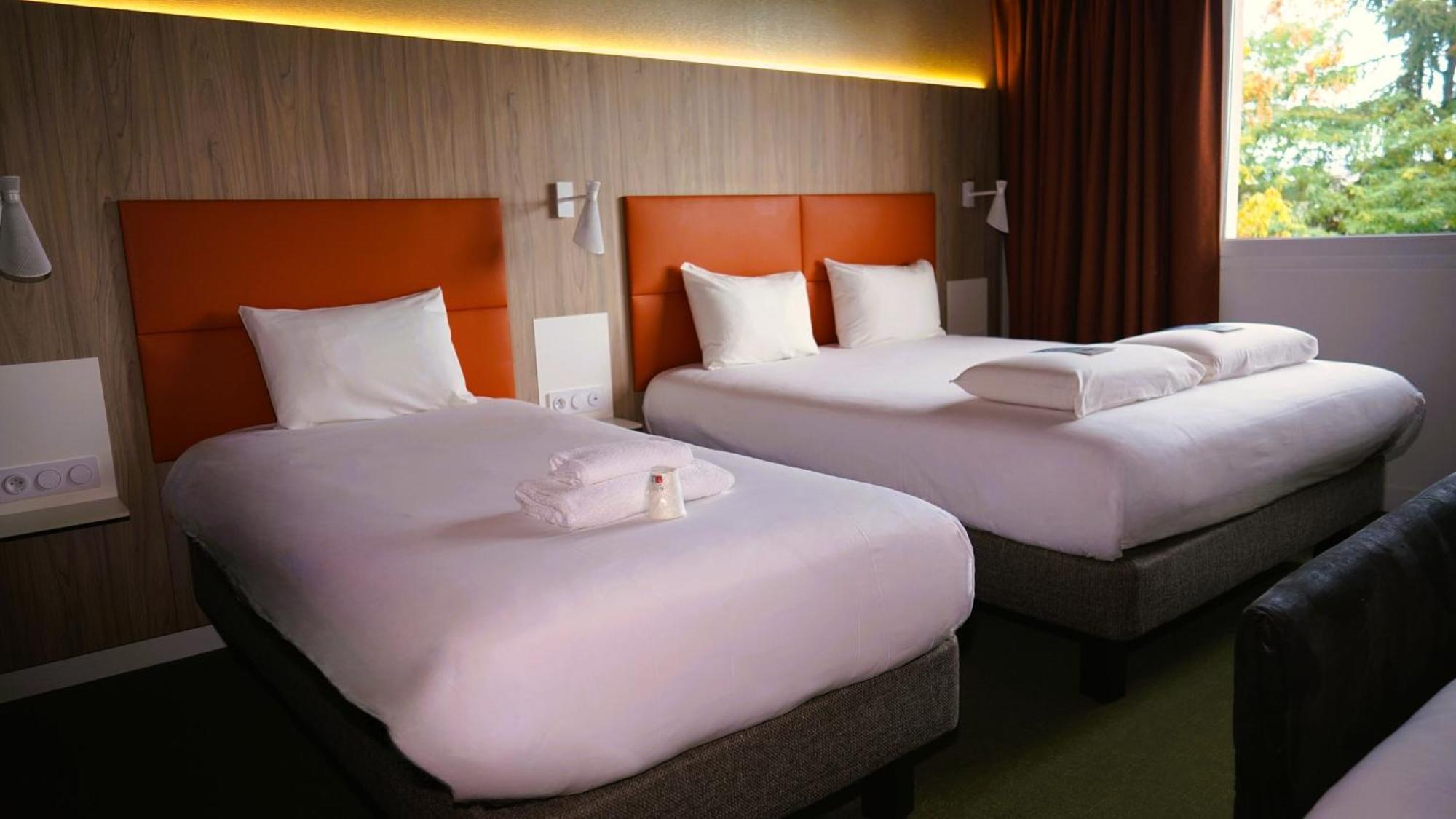 กีริอาด เคร์มง เฟรร็อง นอร์ด - ริอง Hotel รีอง ภายนอก รูปภาพ