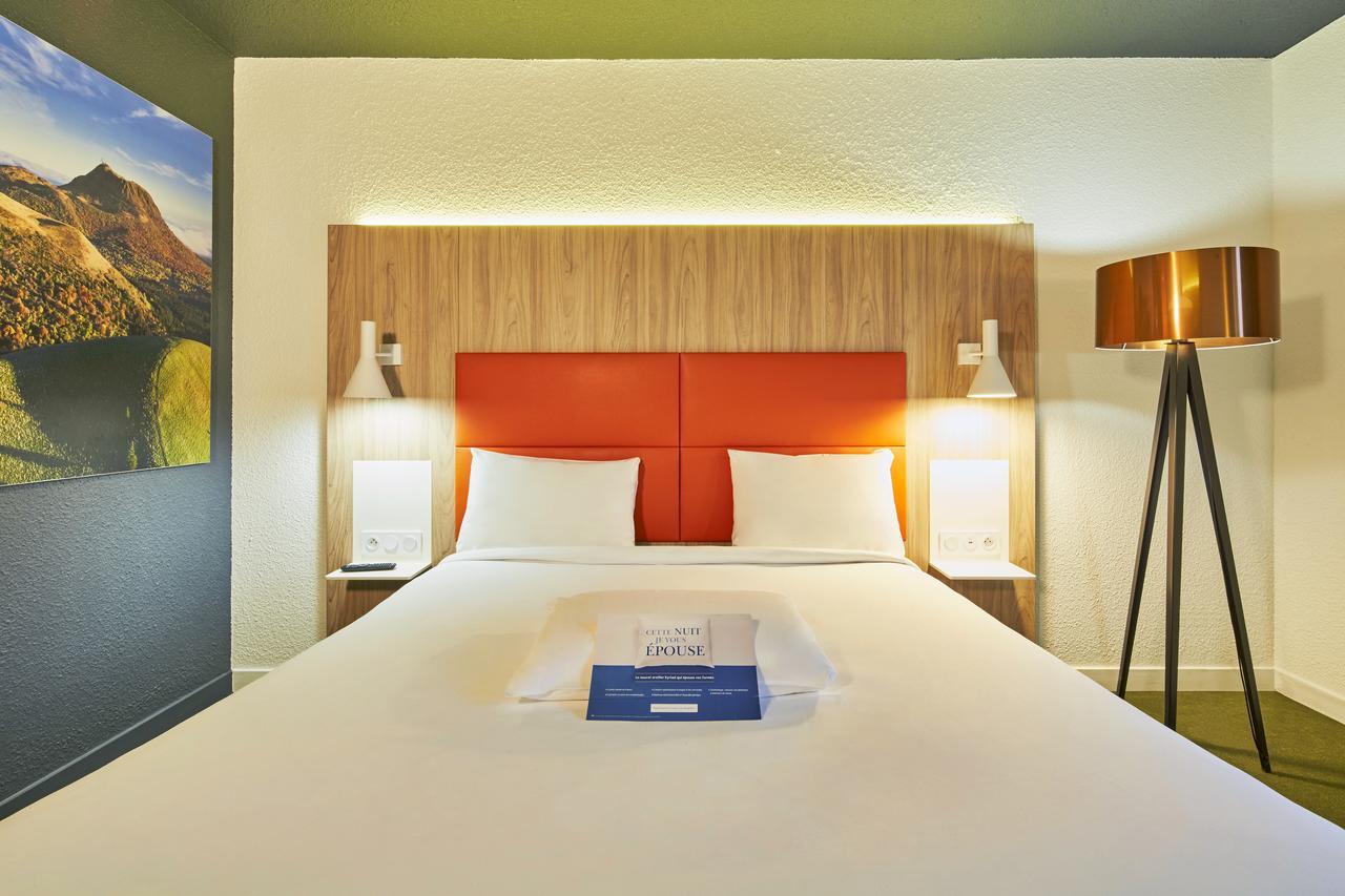 กีริอาด เคร์มง เฟรร็อง นอร์ด - ริอง Hotel รีอง ภายนอก รูปภาพ